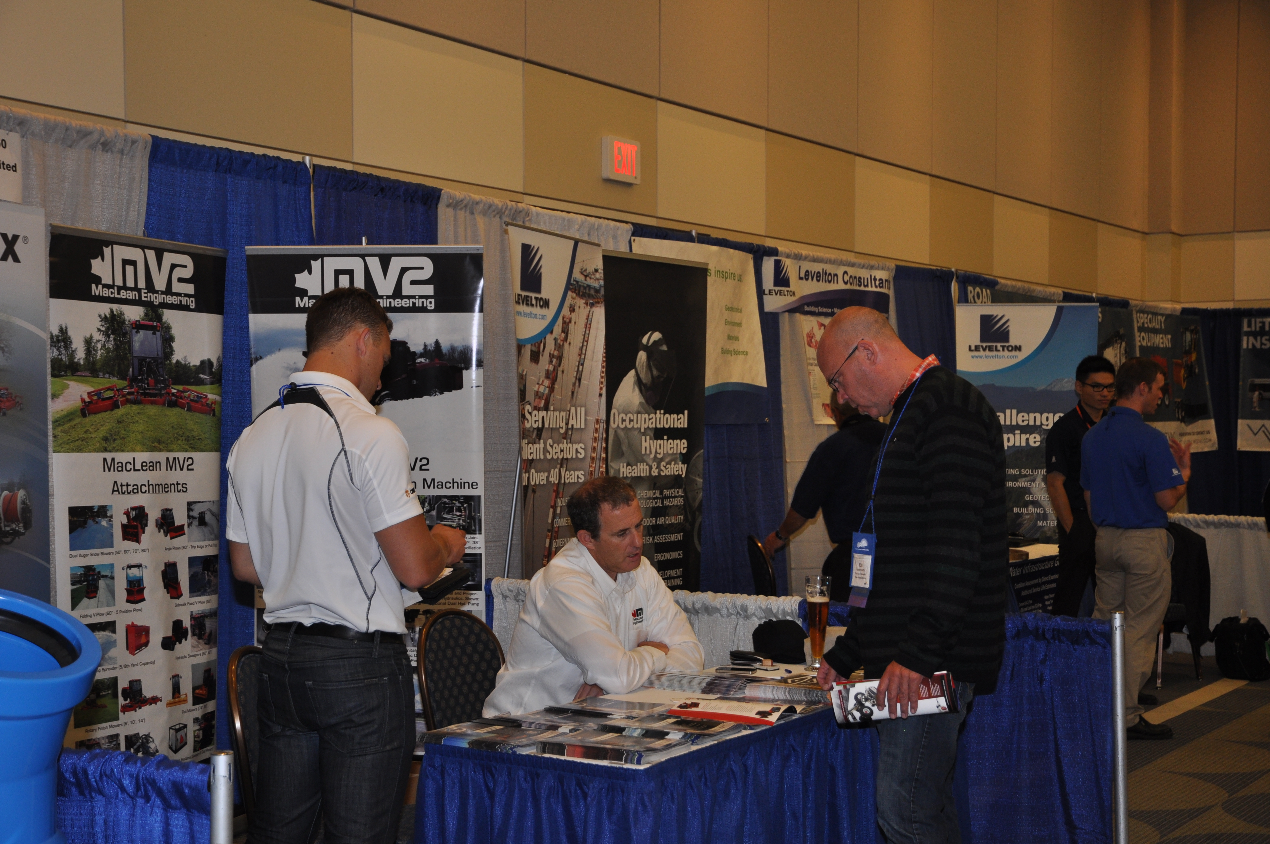 Indoor Tradeshow 1 pwabc-tradeshow-pic